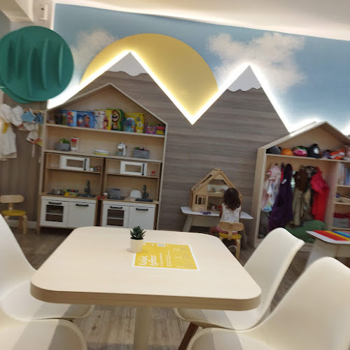 COUCOU Family Cafe - Γαστρονομία και φιλοξενία