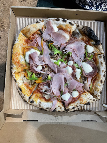 Opinii despre Totonno Pizzeria în Χαλάνδρι - Γαστρονομία και φιλοξενία