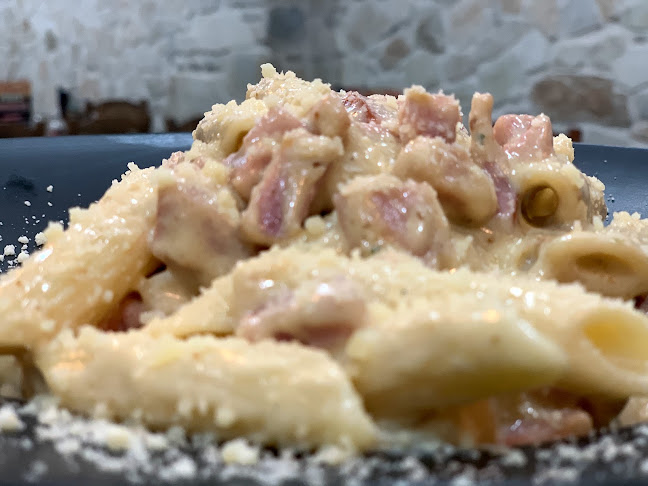 Καπαριανα, Μοίρες 704 00