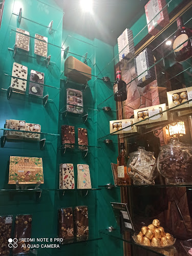 Xristos Patisserie Yiokotos - Σταυρός