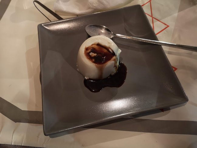 Abona Kamena Vourla - Γαστρονομία και φιλοξενία