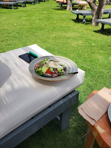 Opinii despre Εστιατόριο Λεμονάκι în Βαθύ - Γαστρονομία και φιλοξενία