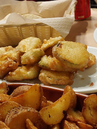 Opinii despre Της Κακομοίρας în Τρίκαλα - Γαστρονομία και φιλοξενία