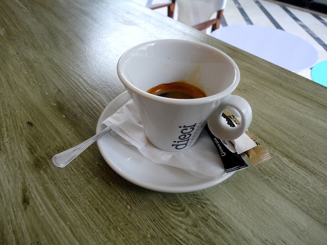 café Bonjour - Αίγιο