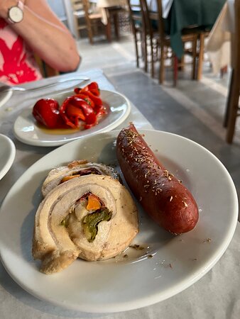 Opinii despre ΤΡΥΠΑΣ în Κυνοπιάστες - Γαστρονομία και φιλοξενία