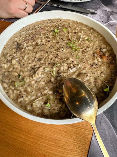 Opinii despre Βρεγμένη Γάτα în Θεσσαλονίκη - Γαστρονομία και φιλοξενία