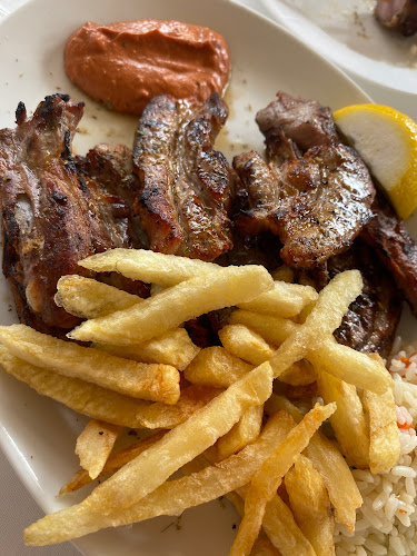 Ταβέρνα Γιάννης - Γαστρονομία και φιλοξενία