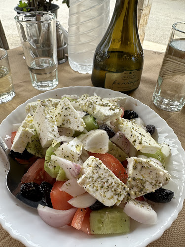 Συκορράχη 693 00