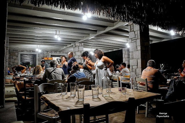 Opinii despre SARAVAR BEACH BAR în Μυτιλήνη - Γαστρονομία και φιλοξενία