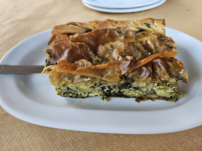 Μεσοστράτι-Εστιατόριο