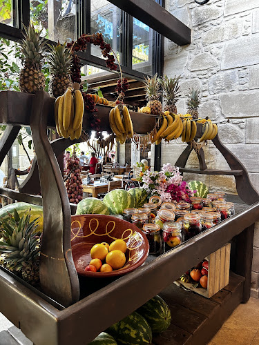 Opinii despre Ταβέρνα Γραμβούσα în Καλυβιανή - Γαστρονομία και φιλοξενία