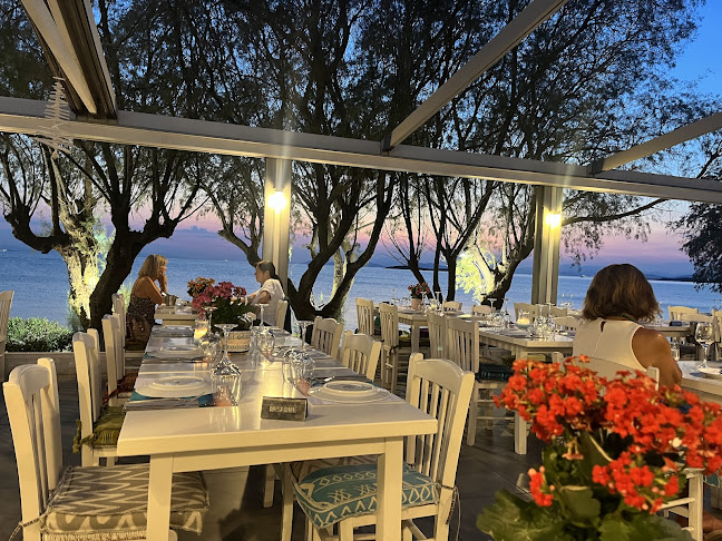Agora Riviera Restaurant - Βουλιαγμένη