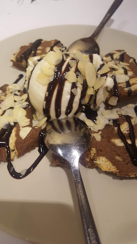 Famigliano - Γαστρονομία και φιλοξενία