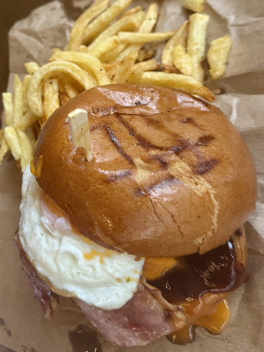 Comentarii opinii despre AGORA