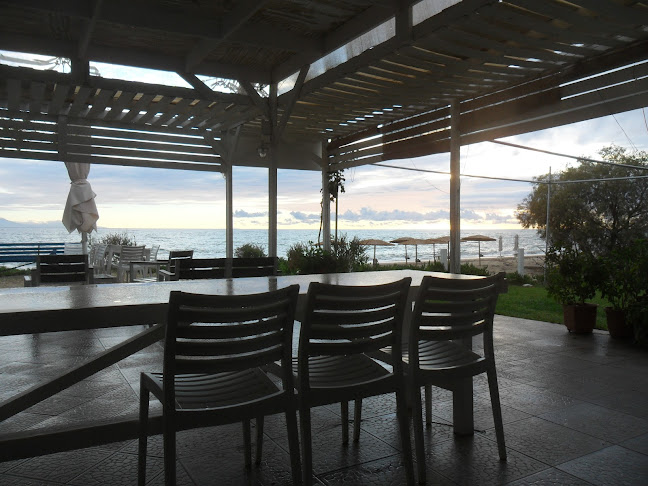 APHRODITE TAVERNA-STUDIOS - Πλωμάρι