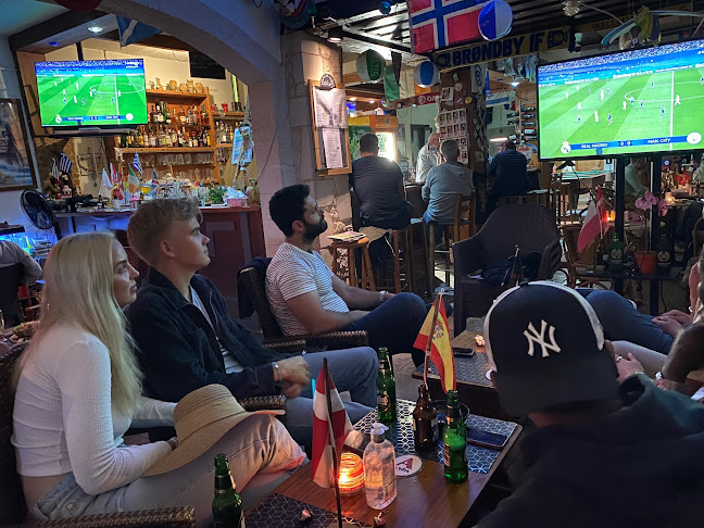 Opinii despre KISS SPORT BAR în Αγ. Μαρίνα - Γαστρονομία και φιλοξενία