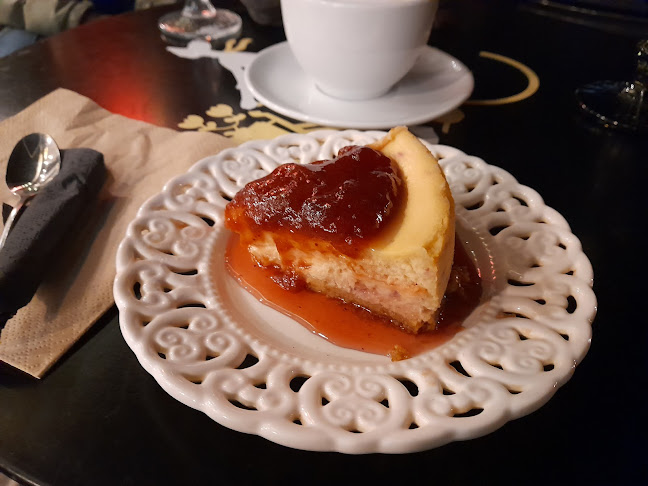 Ιθάκης 9, Αθήνα 112 57