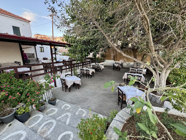 Κυρά Ματούλα - Μαυροβούνι