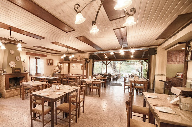 ΛΑΔΟΚΟΛΛΑ Παραδοσιακή Ψησταριά - Τεμπλόνι