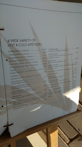 Comentarii opinii despre Almira Beach Bar Restaurant Chania