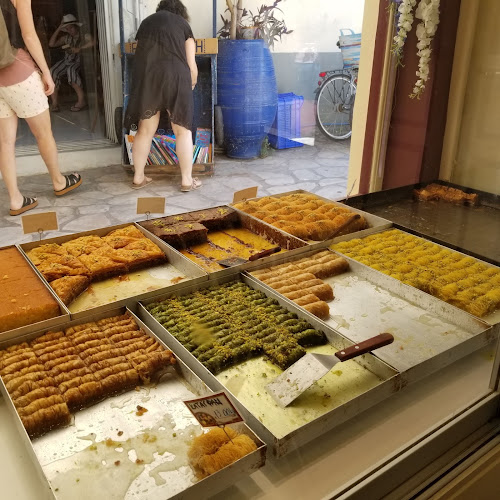 Patisserie Glykisma