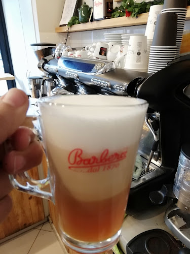 Λεωφ. Σαλαμίνος 94, Κερατσίνι 187 57