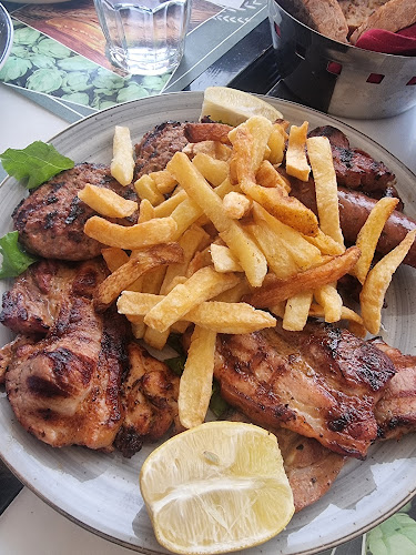 Μελίνας Μερκούρη με Καραμανλή γωνία, Κοζάνη 501 00