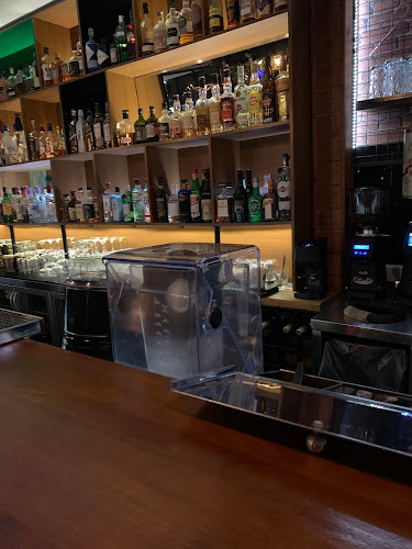 Παπαδημητρίου 2, Αχαρνές 136 73