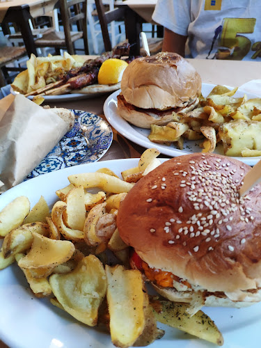 Χίου, Ερμούπολη 841 00