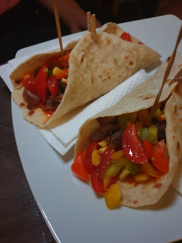 Opinii despre Tre Exclusive food & Cocktail Bar în Προσοτσάνη - Γαστρονομία και φιλοξενία