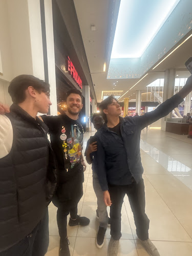 TGI Fridays Golden Hall