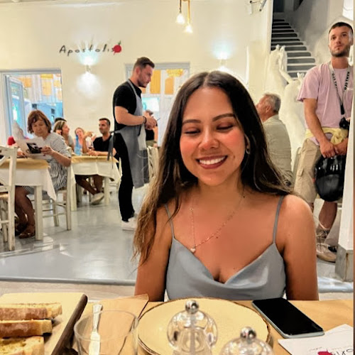 Apostolis - Γαστρονομία και φιλοξενία