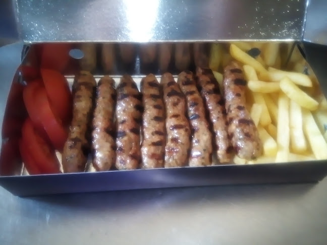 Μακεδονομάχων &, Μάνου Χατζηδάκι 2, Ασβεστοχώρι 570 10