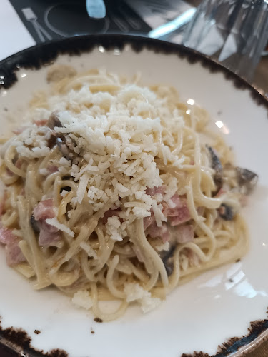 Μεζεδοπωλείο Σχολαρχείο