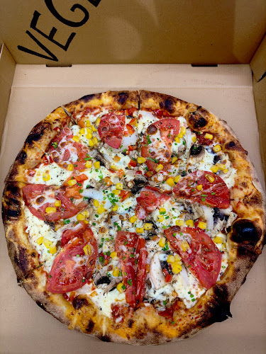 Opinii despre Pizza Montechristo în Αγ. Αθανάσιος - Γαστρονομία και φιλοξενία