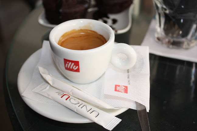 Unique Cafe Bar - Γαστρονομία και φιλοξενία