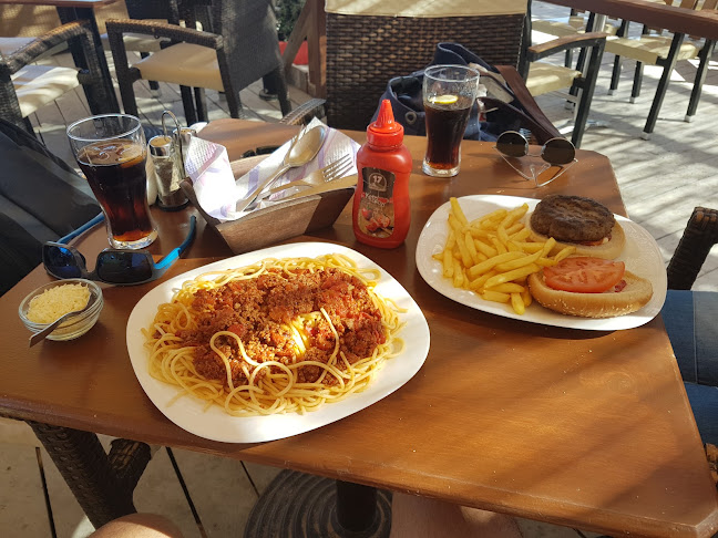 Πεζόδρομος Καρφά, Καρφάς 821 00