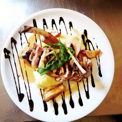 Opinii despre Costas Steak House în Λιαπάδες - Γαστρονομία και φιλοξενία