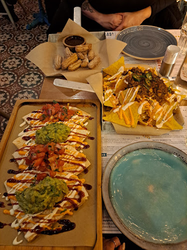 Comentarii opinii despre Mamacita - Taquería y Coctelería