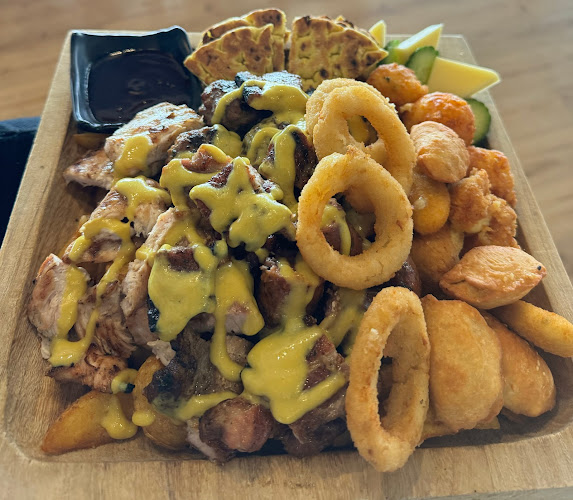 Acktion Cafe Bistro - Γαστρονομία και φιλοξενία