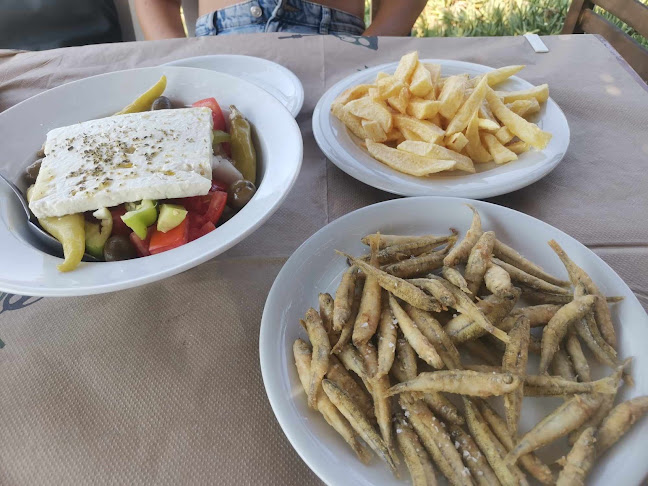 SARAVAR BEACH BAR - Γαστρονομία και φιλοξενία