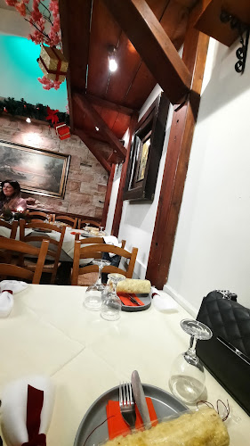 Μουσικη Γωνια - Γαστρονομία και φιλοξενία