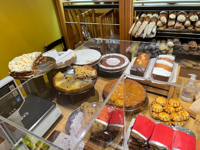 Opinii despre Αρτοποιότης Ο Τάκης în Αθήνα - Γαστρονομία και φιλοξενία