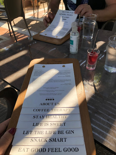 Comentarii opinii despre Enasma cafe