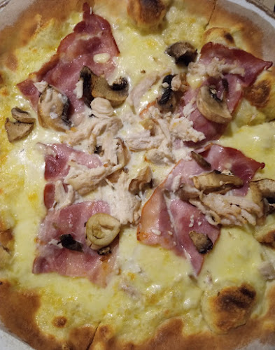 Pizzarella - Γαστρονομία και φιλοξενία