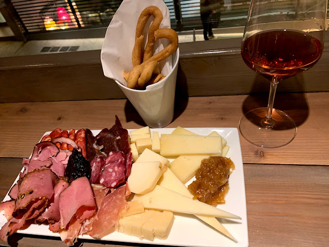 Comentarii opinii despre Wine O'Clock