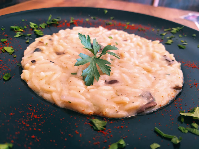 Opinii despre RESTO BAR în Κοζάνη - Γαστρονομία και φιλοξενία