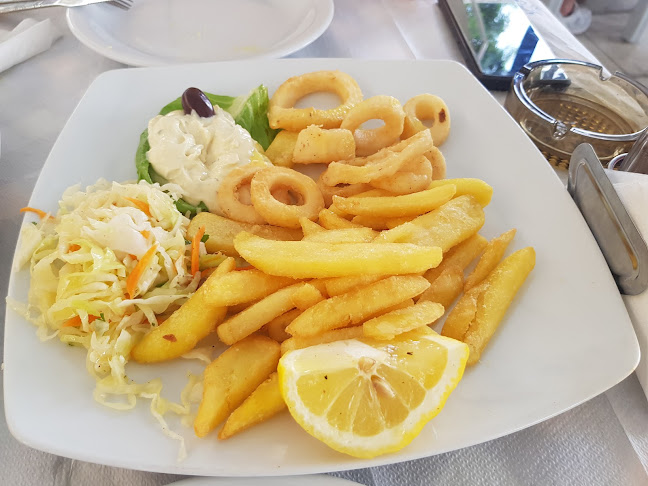 Dionysos - Γαστρονομία και φιλοξενία