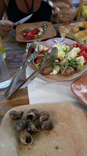 Εμμανουήλ Δεικτάκη 1, Καλυβιανή 734 00