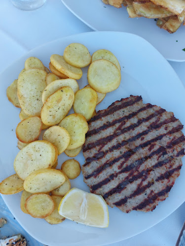 Molos Seaside Restaurant Nea Roda - Νέα Ρόδα